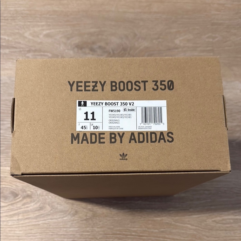 Adidas Yeezy Boost 350 V2 - Picture 2 of 9